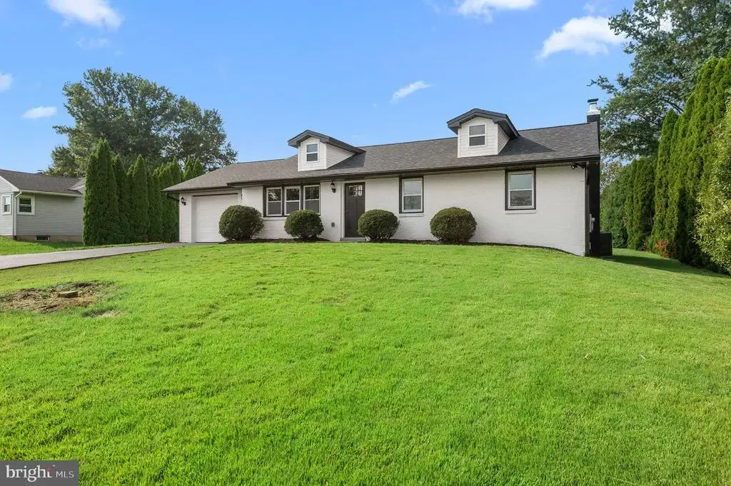 14 Cowpath Rd, SOUDERTON