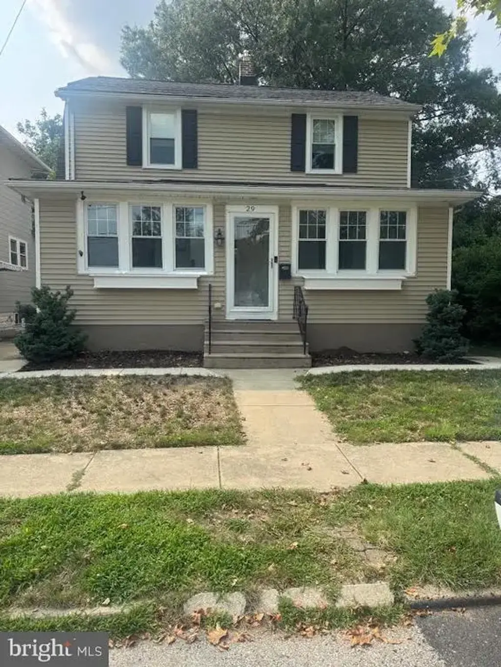 29 E Franklin Ave, COLLINGSWOOD