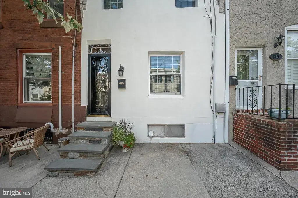 3621 Calumet St, PHILADELPHIA