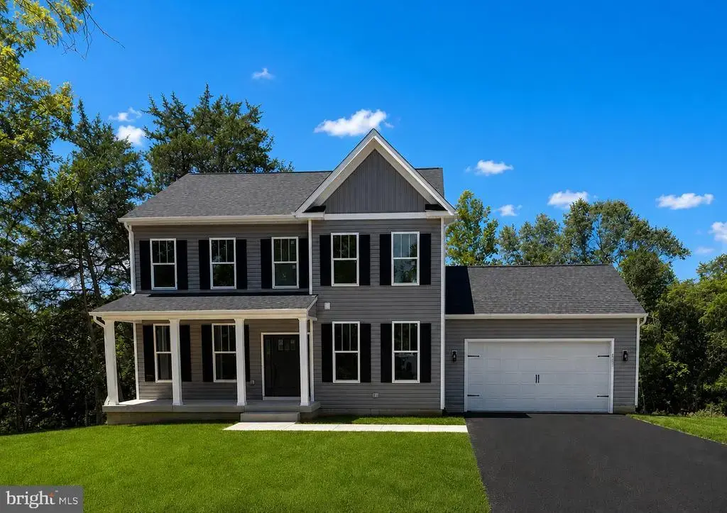165 Butler Rd, FREDERICKSBURG