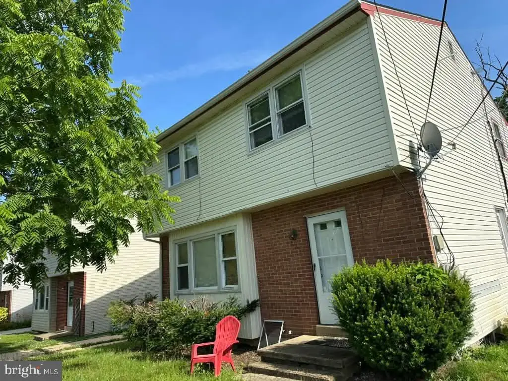 215 Murray Rd, NEWARK