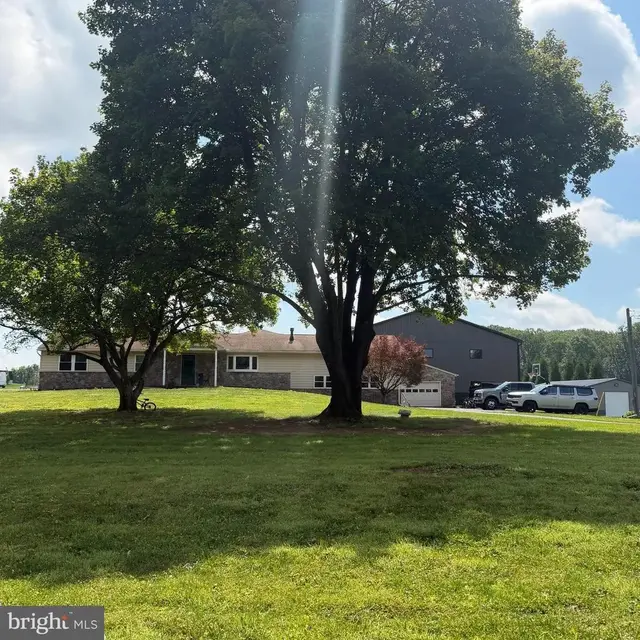 14118 Howard Rd, Dayton