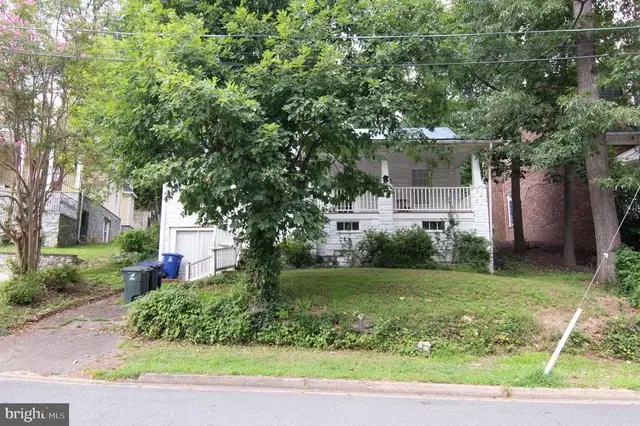 4003 Vacation Ln, Arlington
