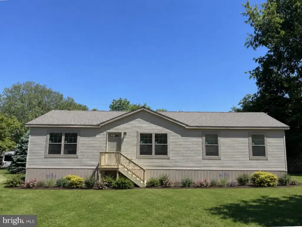 25 2nd Ave, EARLEVILLE