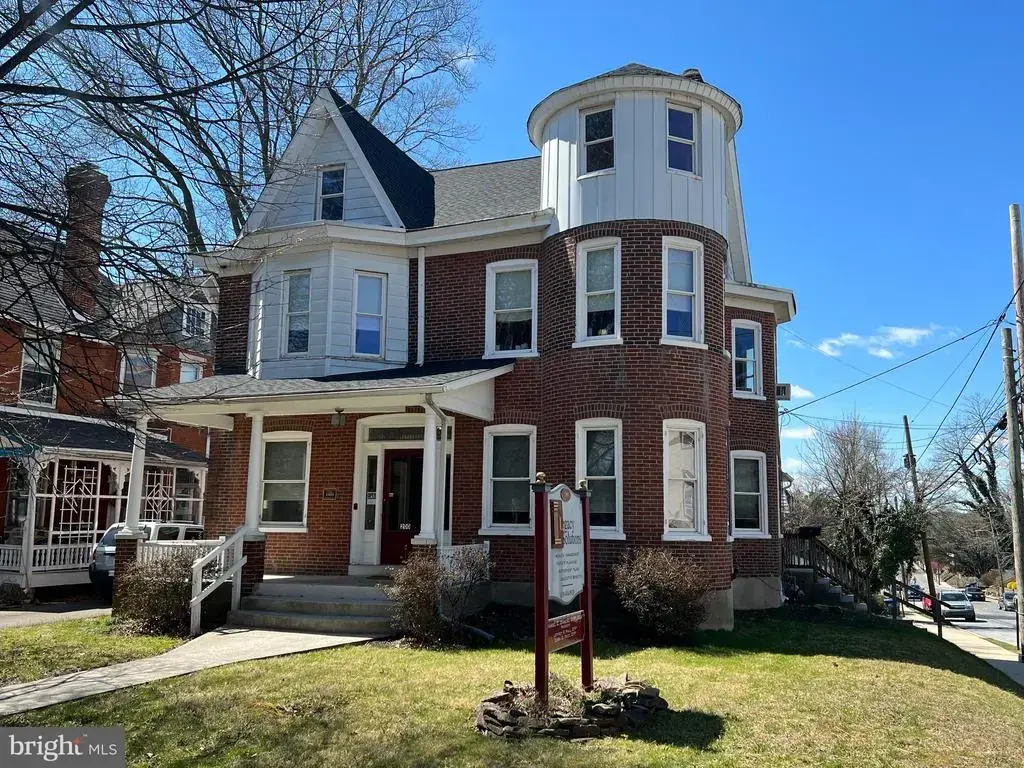 200 S Union St, KENNETT SQUARE