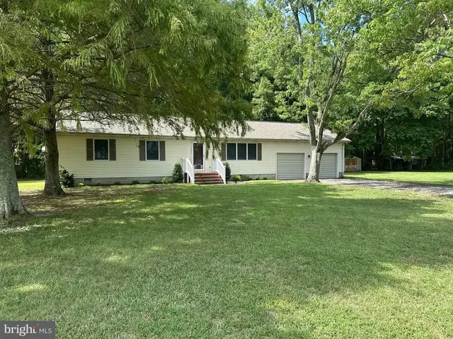 3416 Indianbone Rd, Cambridge