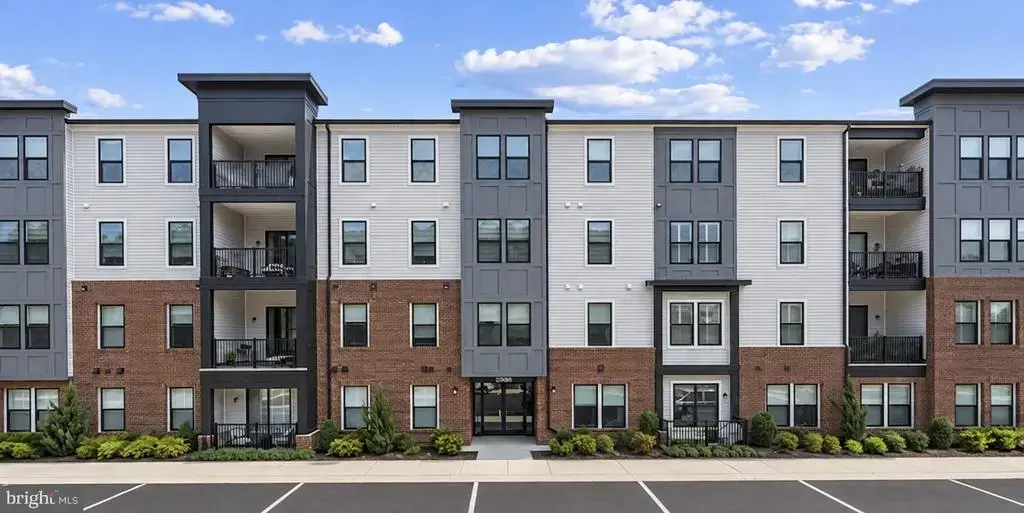 23688 Bolton Crescent Ter #304, ASHBURN