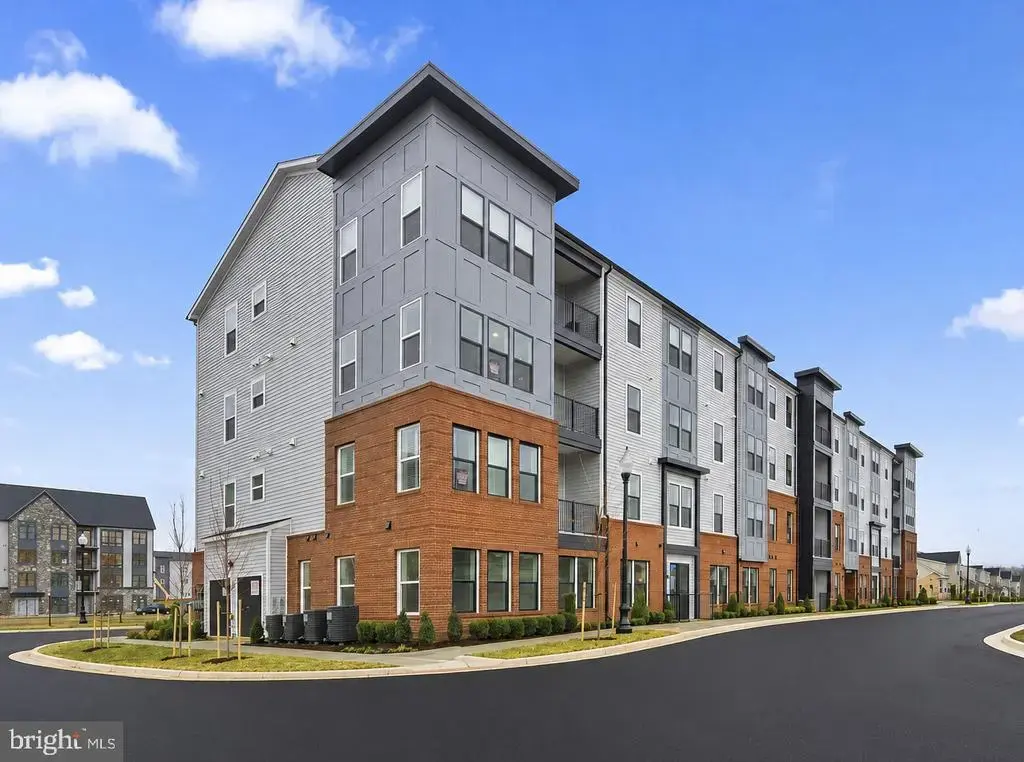 23688 Bolton Crescent Ter #304, ASHBURN