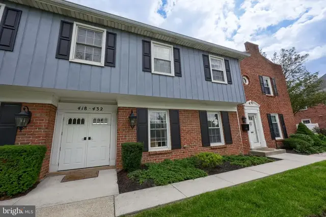 430 W Chocolate Ave, Hershey