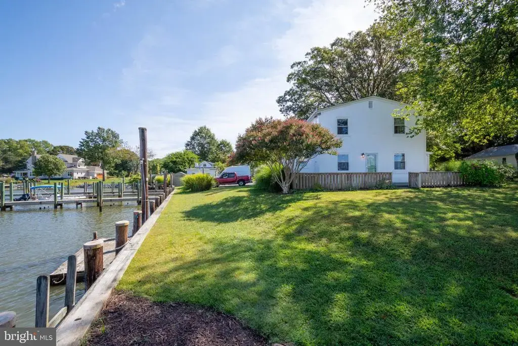 6064 Drum Point Rd, DEALE