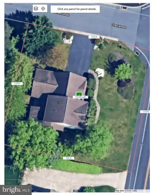 1098 Country Club Rd, Camp Hill
