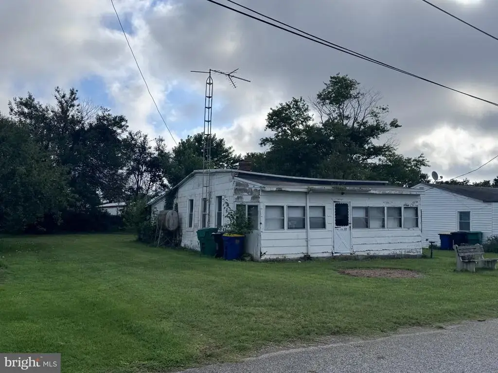 72 Atlantic Ave, FREDERICA