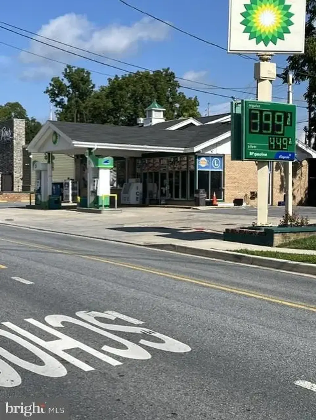 211 E Main St, MIDDLETOWN