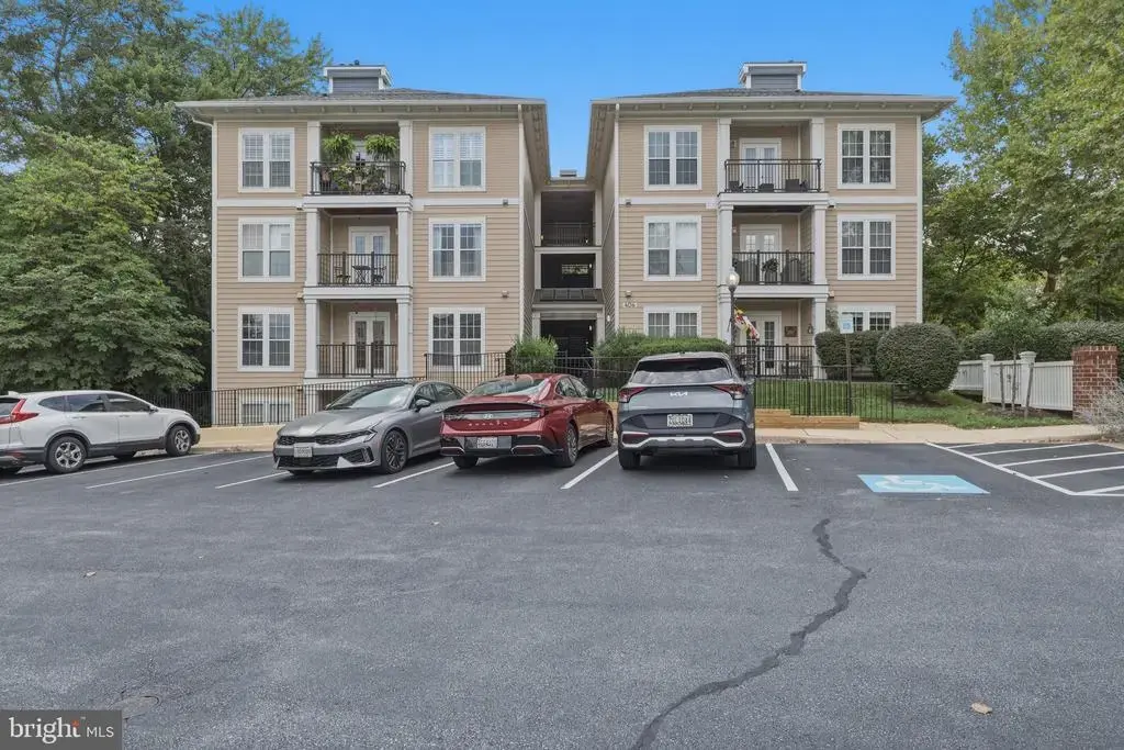 406 Kentlands Blvd #102, GAITHERSBURG