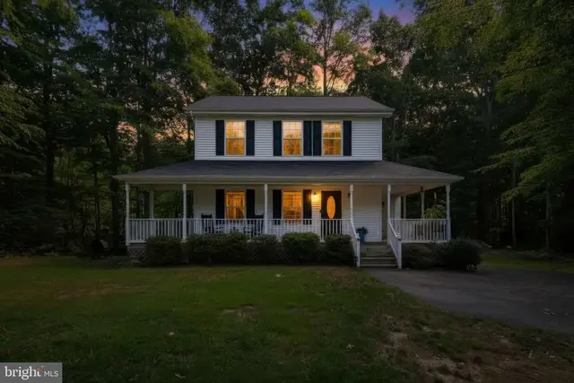 2501 York Ct, Dunkirk