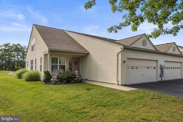 23 Cedarfield Dr, Gettysburg