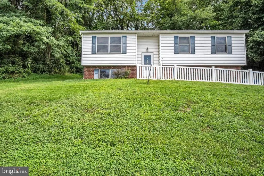 396 Whiteside Ave, HIGHSPIRE