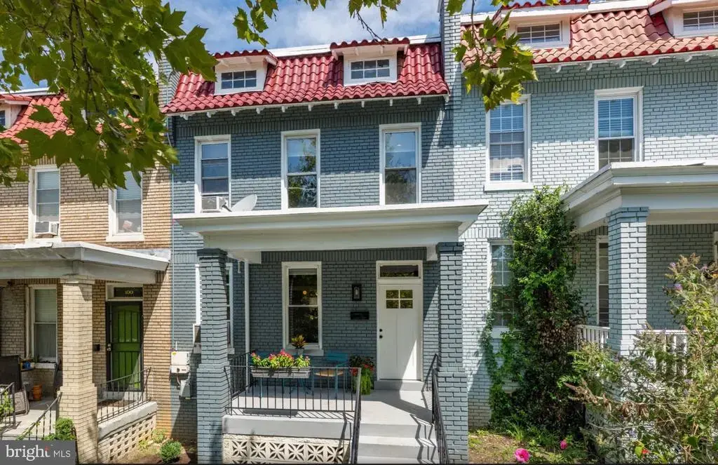 102 U St Ne, WASHINGTON