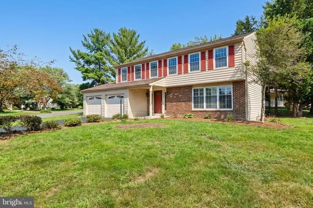 12555 Cross Country Ln, RESTON