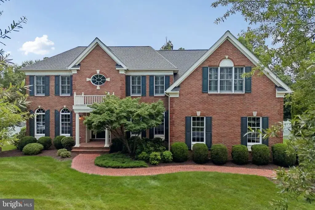 20255 Kiawah Island Dr, ASHBURN