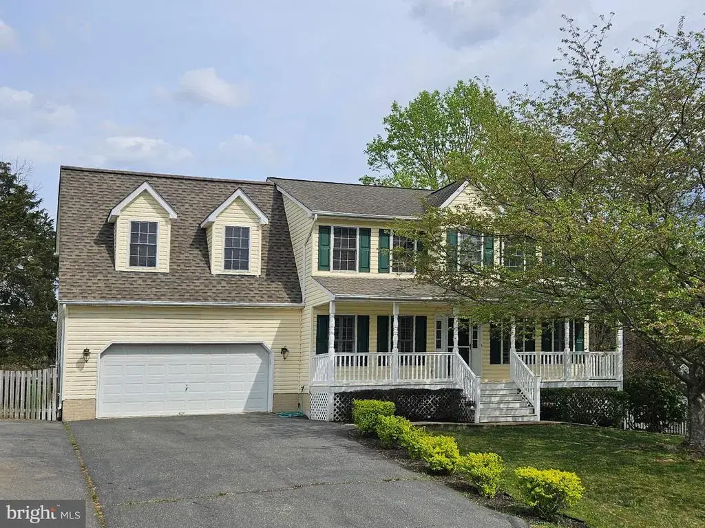 10 Lockwood Dr, FREDERICKSBURG