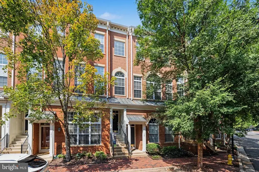 169 Martin Ln, ALEXANDRIA