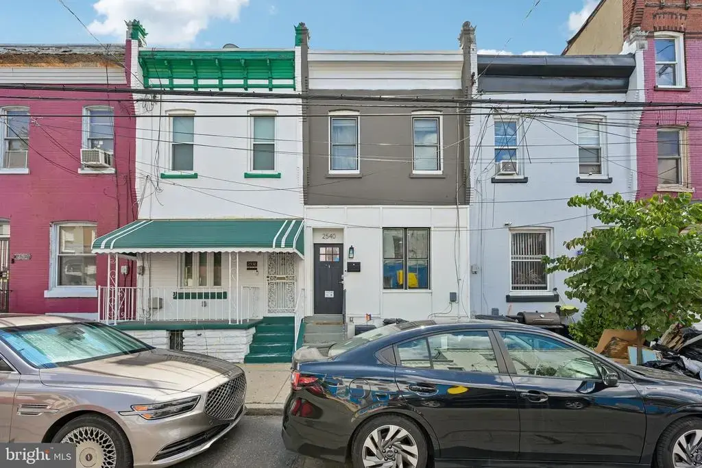 2540 W Montgomery Ave, PHILADELPHIA