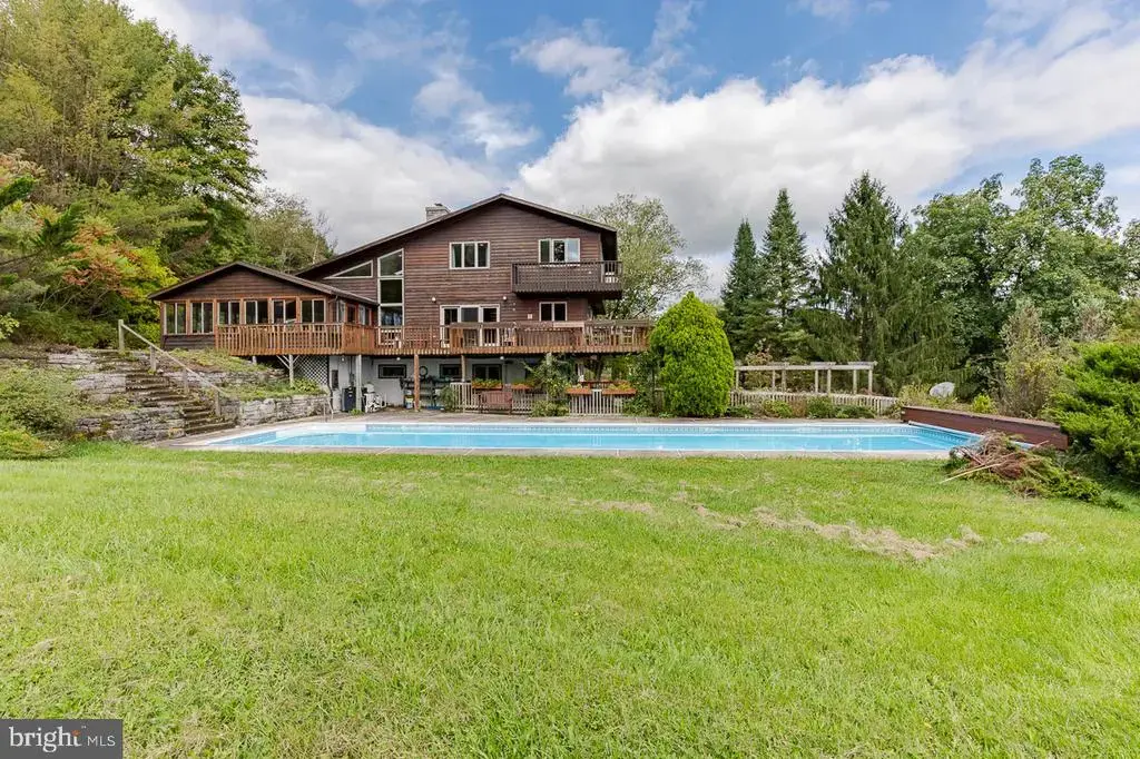 197 Egg Hill Rd, SPRING MILLS