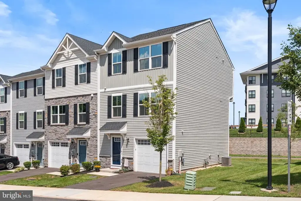 140 Nelson Ln, SANATOGA