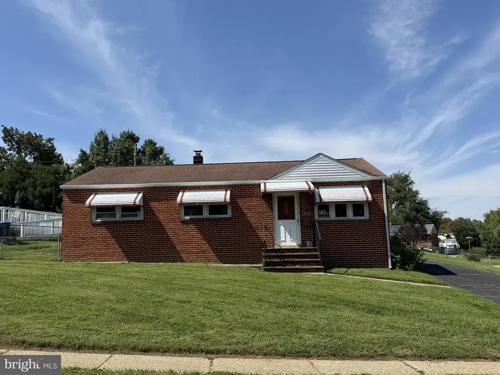 318 Atwood Rd, WILMINGTON