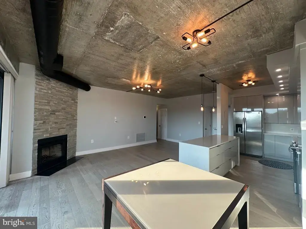 2230 George C Marshall Dr #1209, FALLS CHURCH