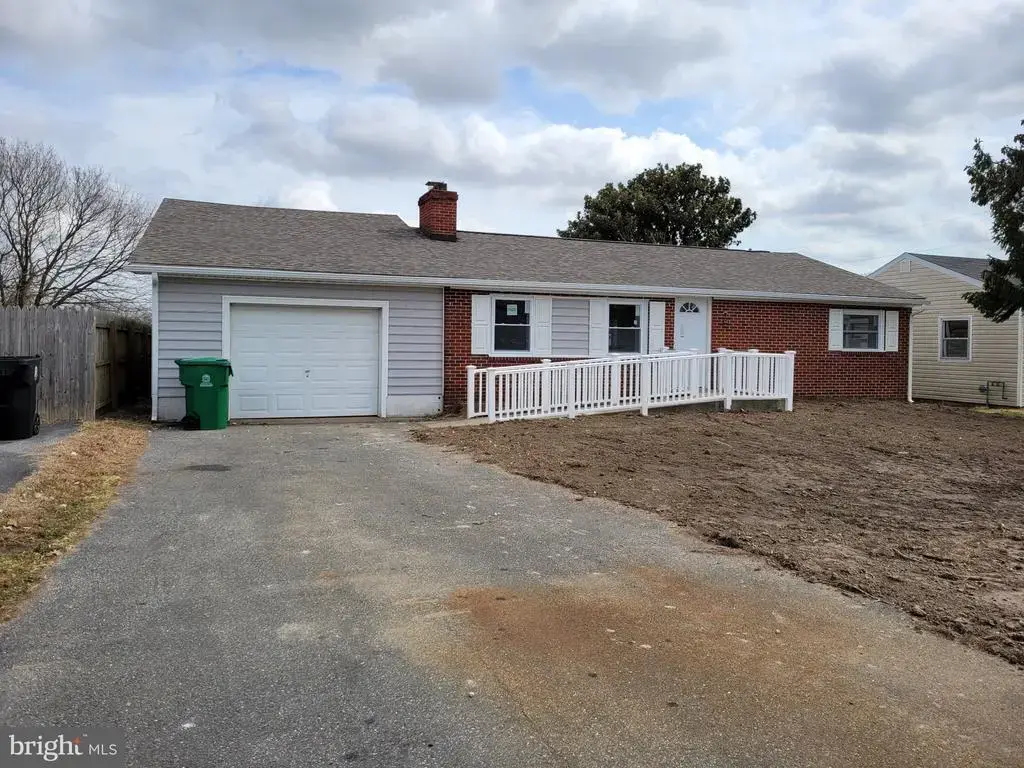 10411 S Dupont Hwy, FELTON