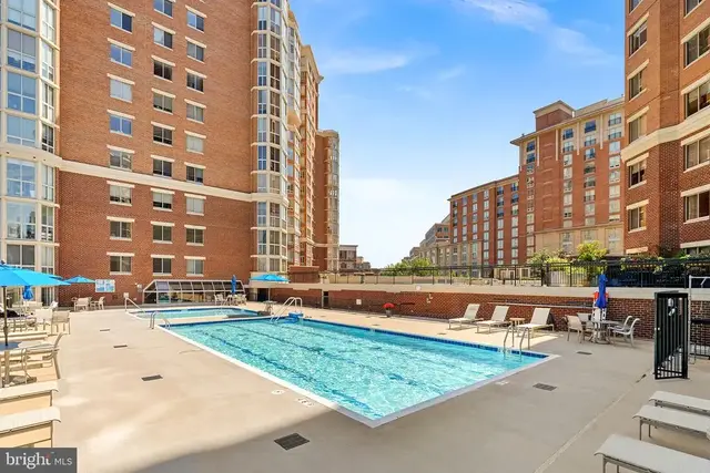 2181 Jamieson Ave #1409, Alexandria