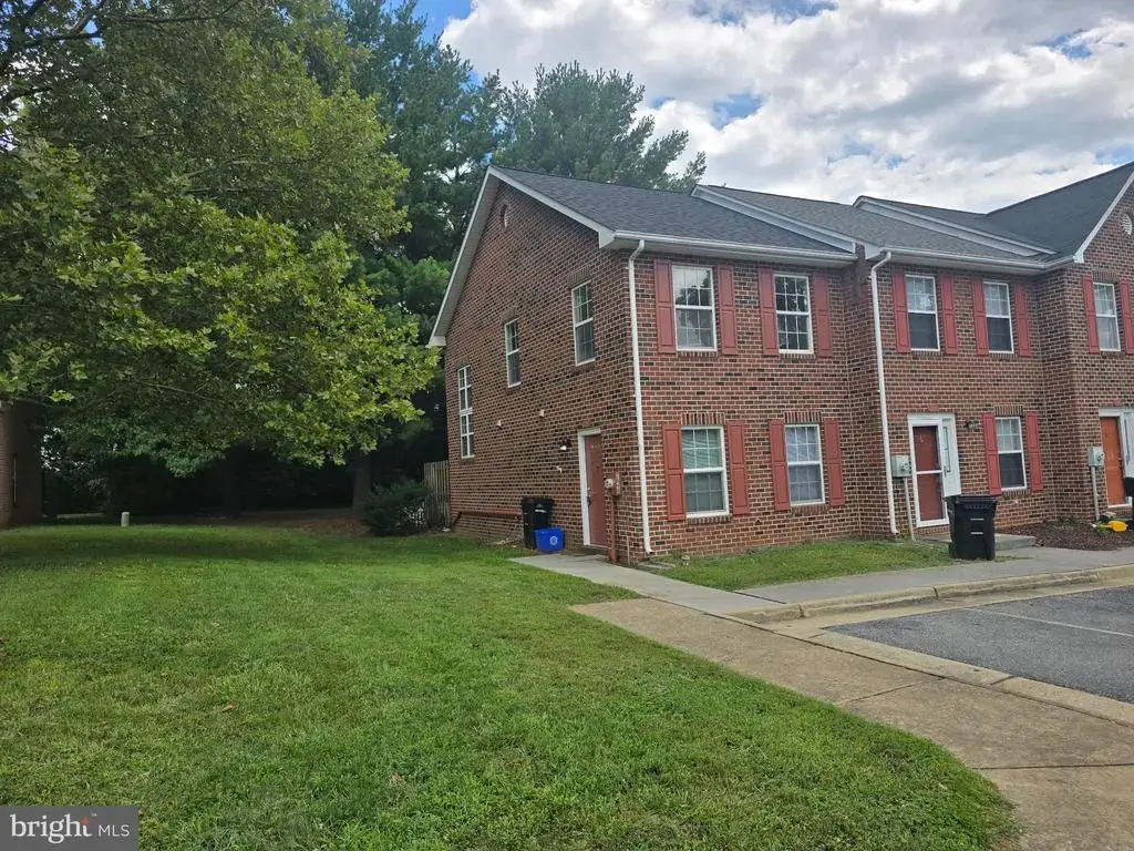 2640 Limestone Ct, WINCHESTER