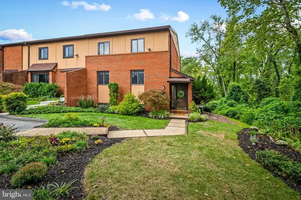 34 Lacosta Ct, TOWSON