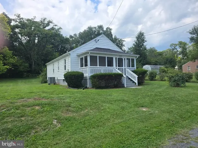 2519 Hockman Ave, Winchester