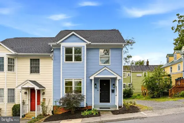 103 E Germain St, Winchester