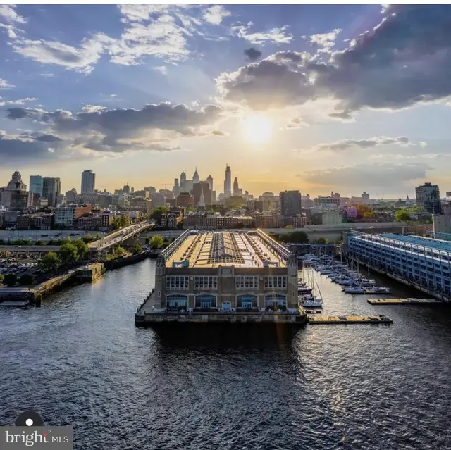 3 N Columbus Blvd #md317, Philadelphia