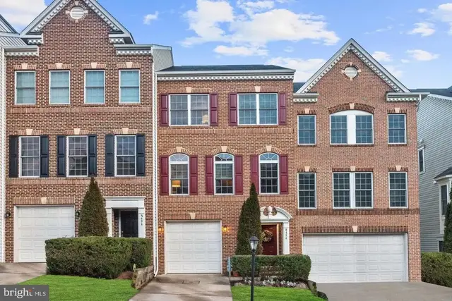 8496 Pamela Way #114, Laurel
