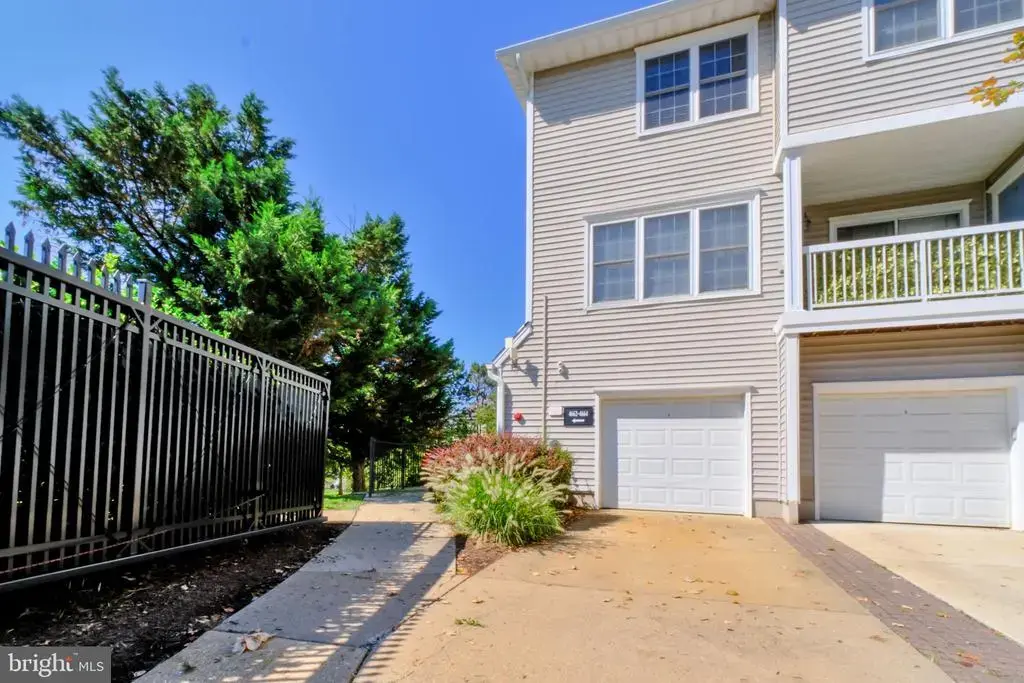 4664 Superior Sq, FAIRFAX