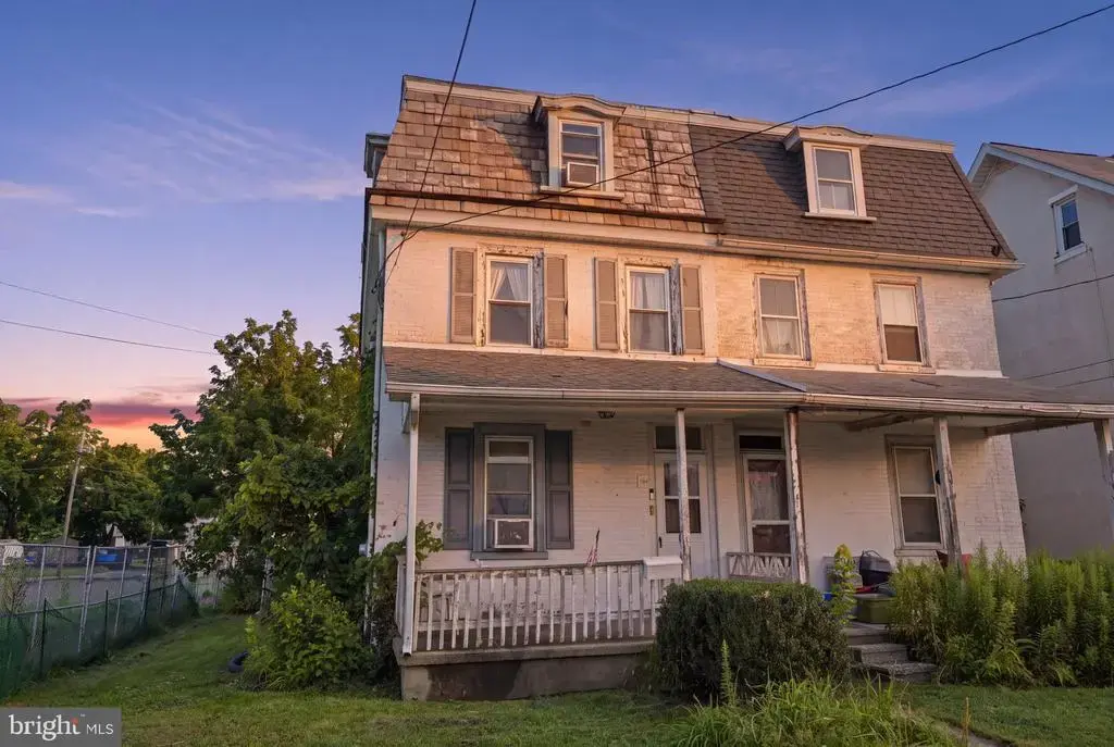 113 S 5th St, NORTH WALES