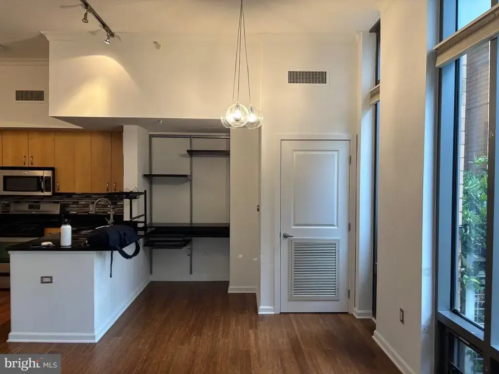 440 L St Nw #114, WASHINGTON