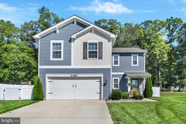 6080 Deborah Dr, Spring Grove