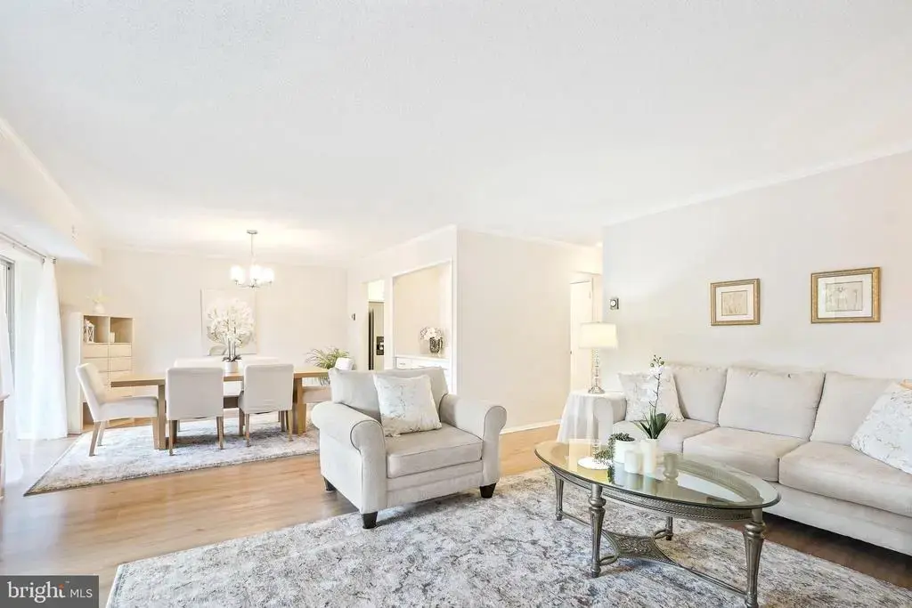 15121 Glade Dr #13-3b, SILVER SPRING