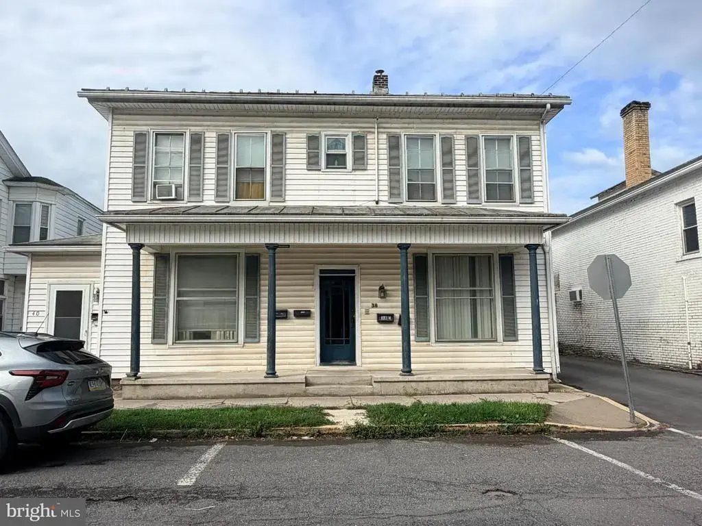 38 S 2nd St, NEWPORT