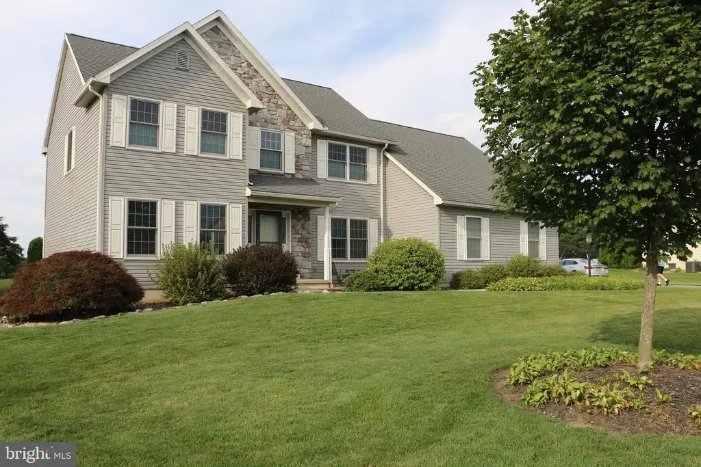 1033 Cider Ln, LEBANON