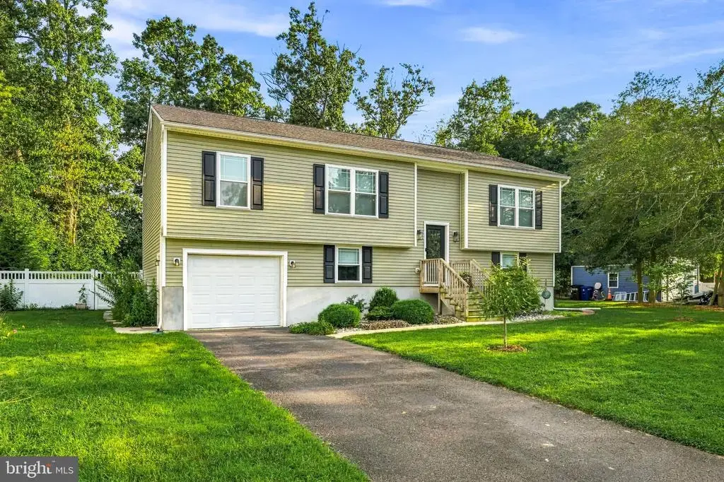 57 Pindale Dr, BRIDGETON