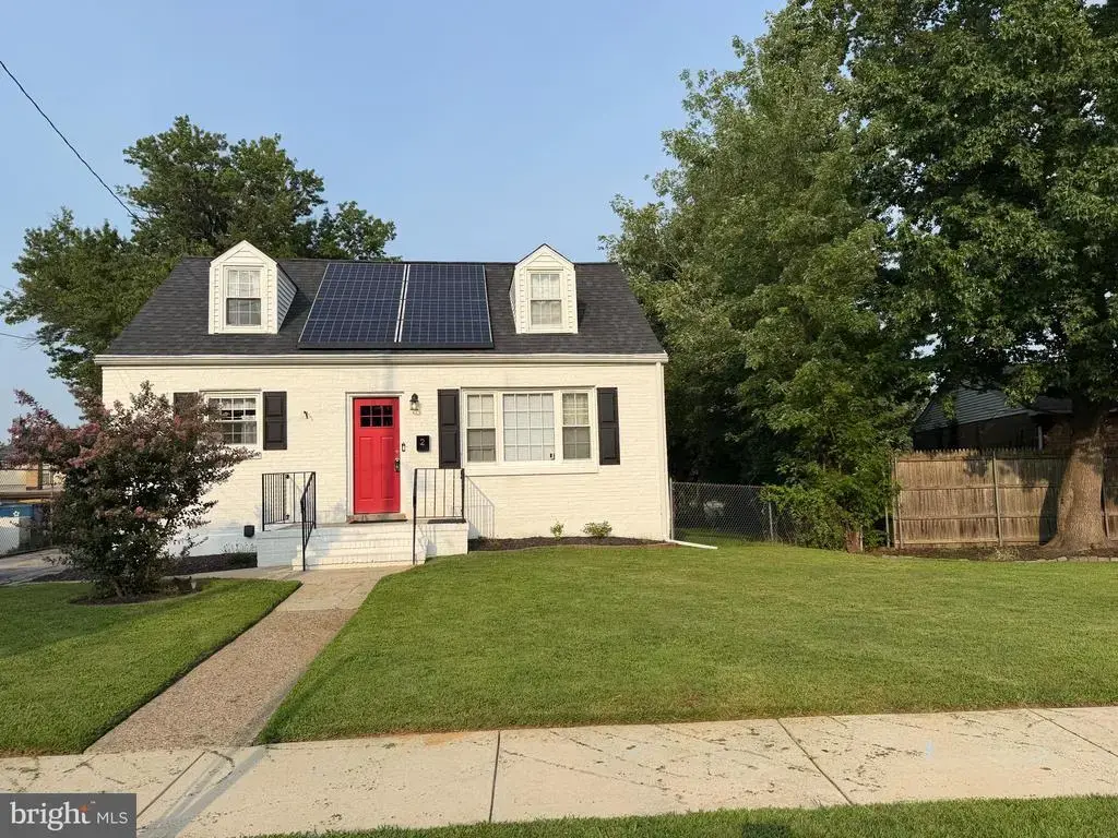 2 Gamble Ave, WILMINGTON