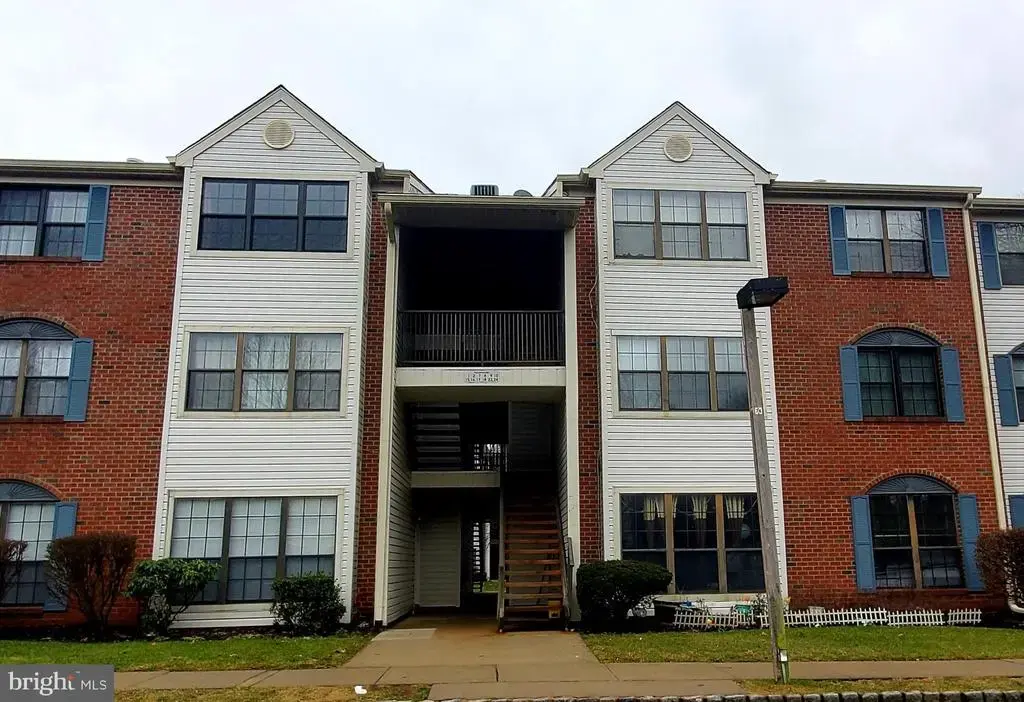 2 Feiler Ct, LAWRENCE TOWNSHIP