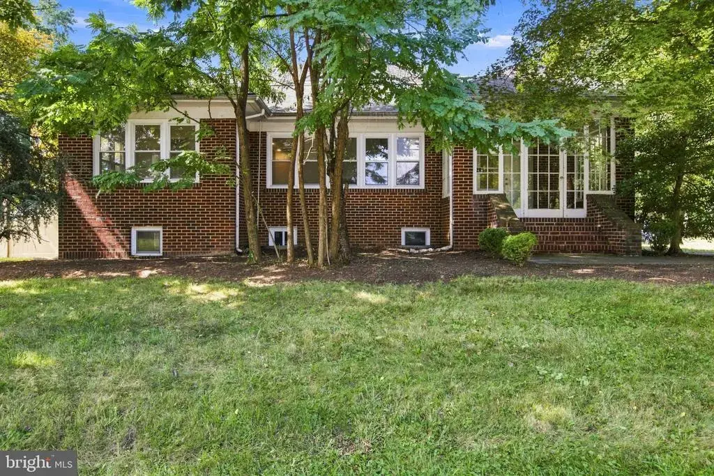 133 Warrenville Rd, GREEN BROOK TWP